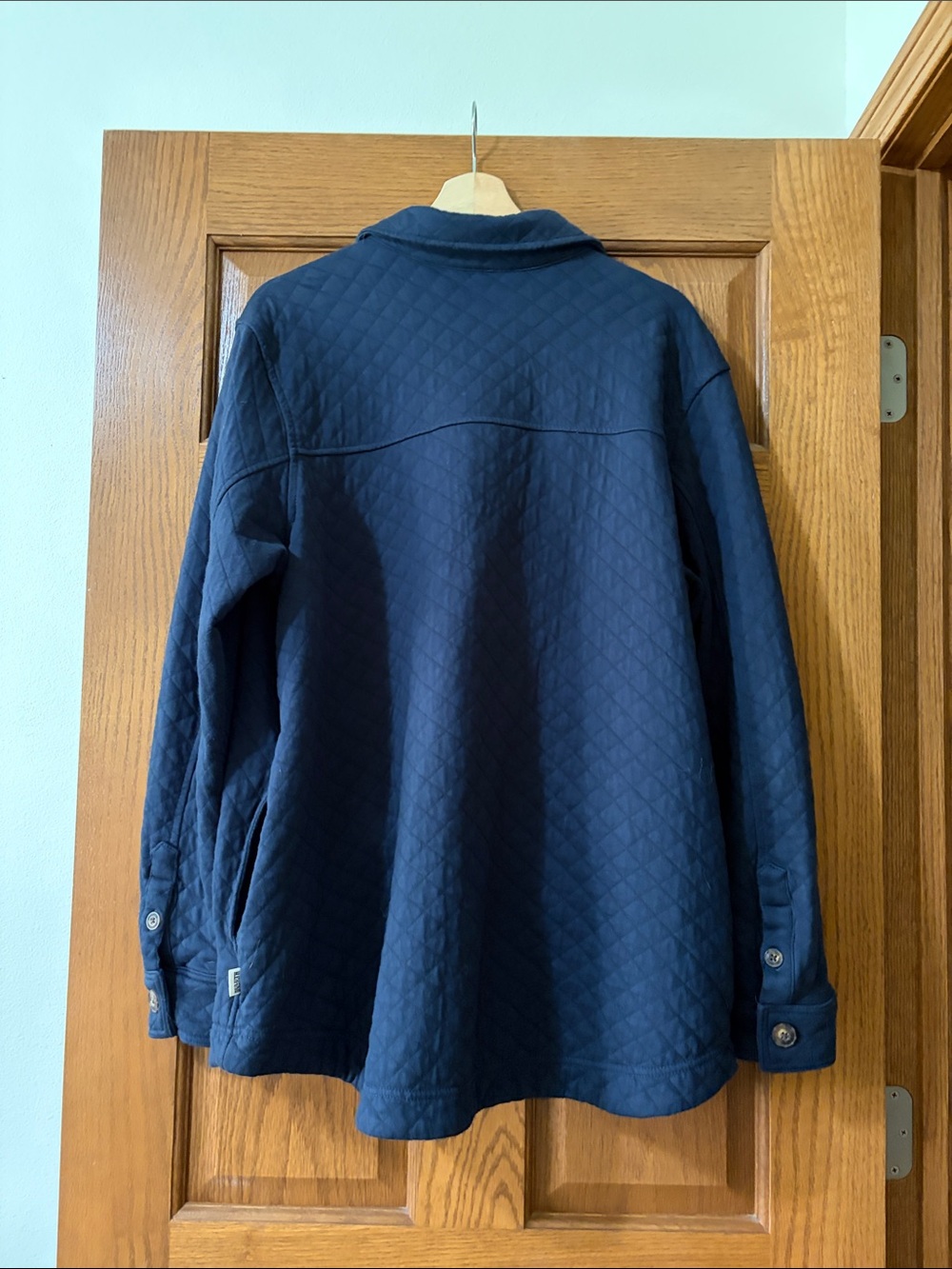 Duluth Trading Co AirLoc Quilted Navy Button-Front Shirt Jac - Picture 3 of 5